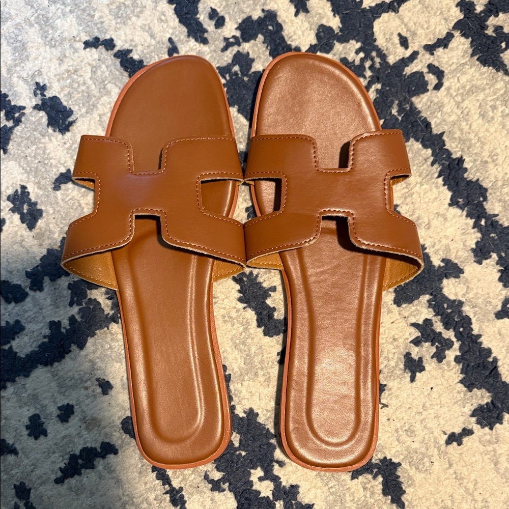 Amazon breeze Brown Slide Sandals